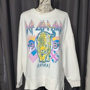Def Leppard Graphic Sweatshirt
